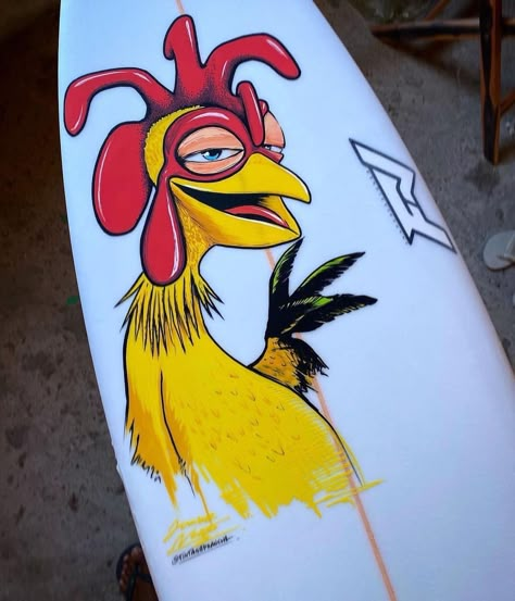 Surf Board Designs Surfboard Art Paint, How To Make A Surfboard, Paintings On Surfboards, Cool Surf Board Designs, Surfboard With Stickers, Long Board Designs Paint, Surfboard Art Drawing, Drawing On Surfboard, Surfboard Painting Board Art