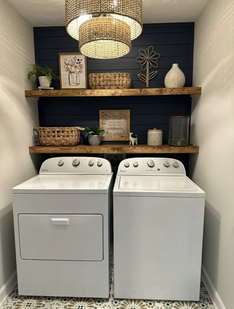 Laundry Wallpaper, Laundry Room Decor Ideas, Narrow Laundry Room, Laundry Room Organization Ideas, Closet Laundry Room, Laundry Room Design Ideas, Laundry Room Update, Laundry Room Ideas Small Space, Small Laundry Room Makeover