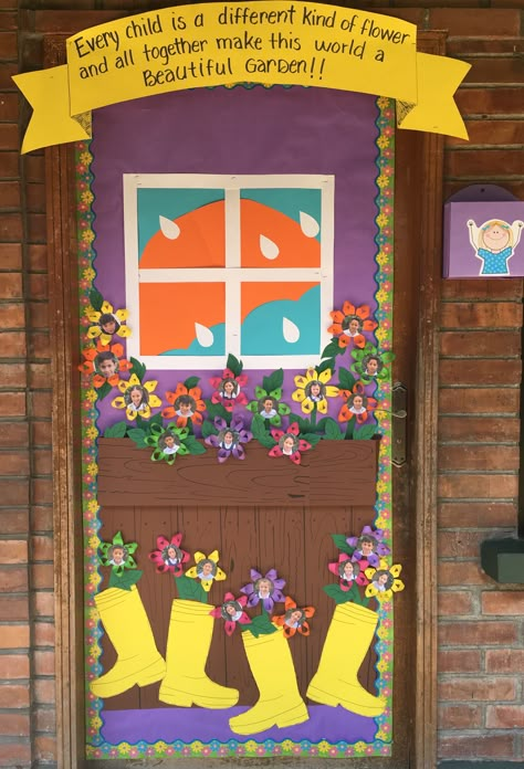 April!❤ April Kindergarten Classroom Door, Spring Sunday School Decorations, Spring Classroom Bulletin Board Ideas, May Classroom Door Ideas Preschool, Spring Door Decorations For Preschool, Spring Time Door Decorations Classroom, Spring Door For Classroom, Spring Wall Decor Classroom, April Classroom Decorations