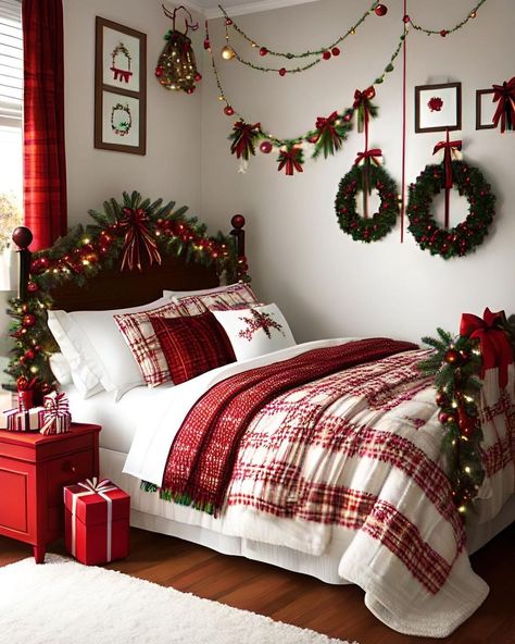 😍🎅☃️🎄 Credit: @flying.reindeer on... - Everything Christmas Christmas Room Inspiration, Christmas Bedrooms, Holiday Bedroom Decor, Beautiful Bed Designs, Holiday Room Decor, Christmas Decor Idea, Christmas Bedroom Decor, Holiday Bedroom, Decorations Bedroom