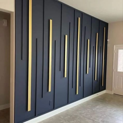 Wall Decoration Ideas ✨️ #wall #wallart #walldecor #walldesign #walldecorationideas #walldecoration #walldecorations #walldecorationforlivingroom #sethiglassplywood #explorepost #explorepage✨ #viralpost❤️❤️❤️❤️❤️😍😍😍😎💯💯💯💯 #interiordecoratingideas #interiors Gold Accent Wall, Accent Wall Design, Black Feature Wall, Black Accent Walls, Living Room Wall Color, Room Accent Wall, House Wall Design, Wall Paneling Diy, Accent Wall Designs