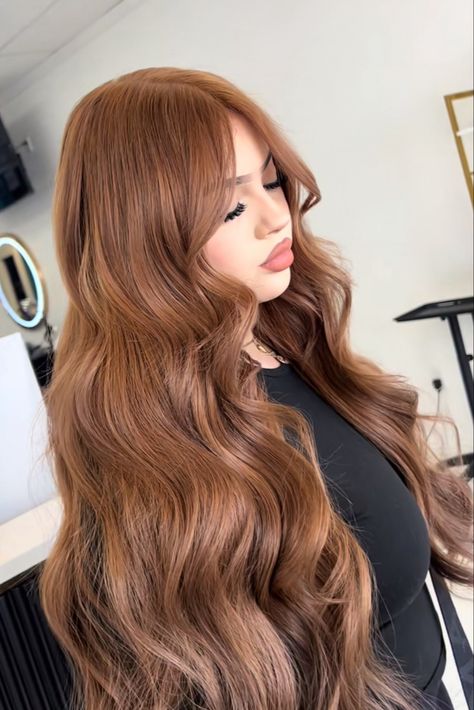 Hair Color Ideas For White Skin Tone, Cinnamon Roll Hair Color, Light Brown Orange Hair, Color De Cabello Para Blancas, Hair Color For White Skin Tone, Light Brown Hair On Tan Skin, Maple Brown Hair Color, Honey Color Hair, Chocolate Light Brown Hair