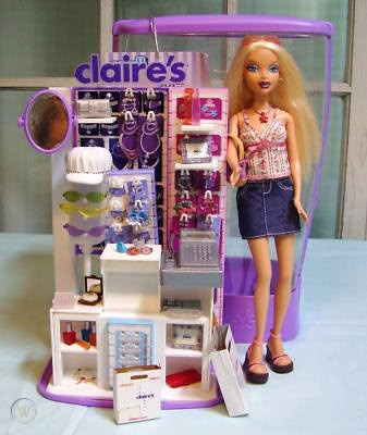 Barbie My Scene Claires Mall Maniacs Jewelry Set | #127075960 Barbie Display, My Scene Barbie, My Scene Dolls, Barbie Playsets, Barbie Funny, Barbie Doll Set, Barbie Sets, Barbie Doll Accessories, Barbie Diorama