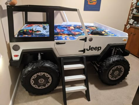 Kids Truck Bed, Cool Beds For Boys, Race Car Bedroom, Jeep Bed, Toddler Car Bed, Diy Kids Bed, Cars Bedroom Decor, Kids Car Bed, Kids Jeep