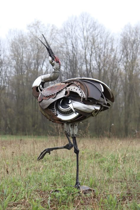 Sculpture by David Groenjes.  Sandhill Crane “Dance Like Nobody’s Watching” Spring Metal Art, Metal Animal Sculptures, Scrap Sculpture, Crane Dance, Sandhill Crane, Heron Art, Bird Sculptures, Metal Ideas, Sculpture Design