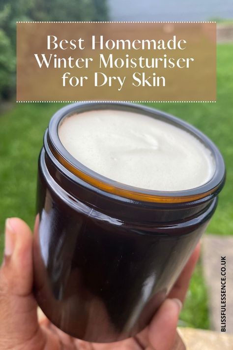 Whipped Shea Butter Recipe, Winter Body Butter, Shea Body Butter Recipe, Shea Butter Lotion Recipe, Winter Lotion, Diy Body Butter Recipes, Winter Moisturizer, Face Cream Recipe, Shea Butter Recipes