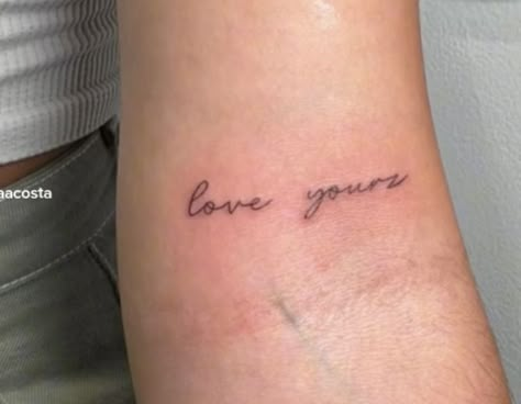 Celeberties Tattoos, Love Yours Tattoo Fonts, Love Yourz Tatoos, Tattoo Ideas Female Cursive, Love Yours Tattoo Designs, Love Yourz Tattoo Women, Love Yourz Tattoo Ideas, Love Yourz Tats, Love Yourz J Cole Tattoo Cursive