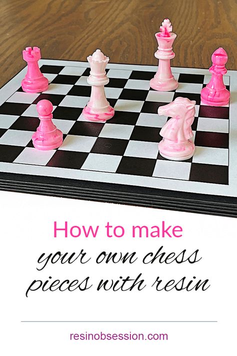 Chess Set Resin, Resin Game Pieces, Resin Chess Board Diy, Diy Resin Chess Set, Resin Chess Set Ideas, Resin Chess Board Ideas, Chess Beginners, Diy Chess Pieces, Resin Ideas To Sell