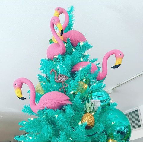 Flamingo decor