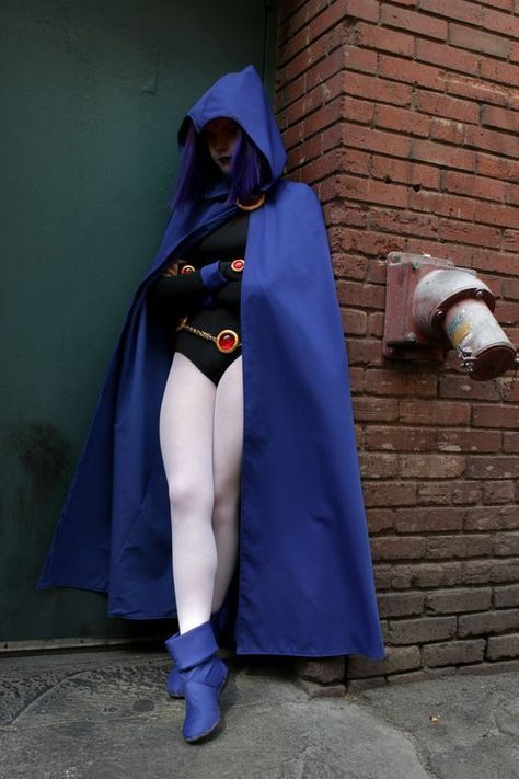 Raven Cosplay, Costume Carnaval, Joker Cosplay, Halloween Costume Outfits, Fantasias Halloween, Cosplay Characters, Amazing Cosplay, Dc Comic, Cute Cosplay