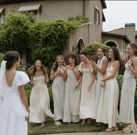 Ecru Bridesmaid Dresses, Bridesmaids In Cream, Bridesmaid Dress Same Color Different Style, Off White Bridal Party, Linen Bridal Party, Off White Bridesmaids, All White Bridal Party Bridesmaids, Cream White Bridesmaid Dresses, White Linen Bridesmaid Dress