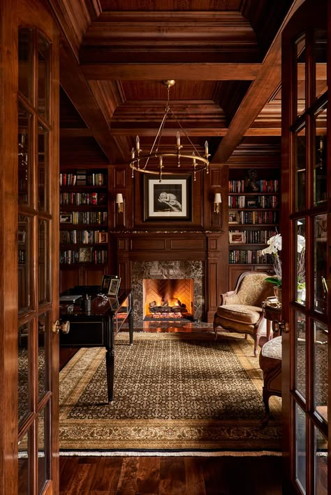 بيوت ملكية, Zigarren Lounges, French Country Estate, Home Library Rooms, Home Library Design, Home Libraries, Dream House Interior, Country Estate, Home Library