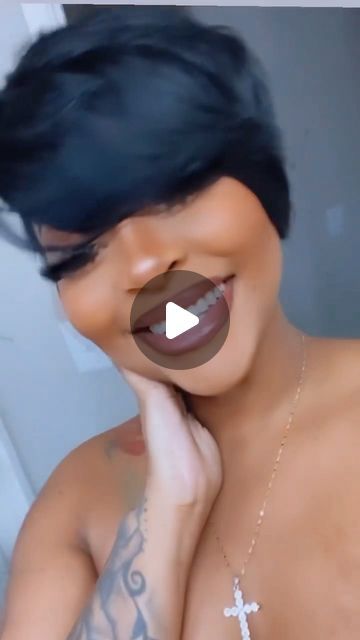 Short Red Bob Black Women Natural Hair, Pixie Hairstyles Quick Weave, Bang Short Hairstyles, Round Face Black Women Hairstyles, Short Hair For Black Women Natural, Short Hairstyle Women Pixie Cut, Short Bob Wig Hairstyles, Bob Hair Styles For Women Over 50, Nia Long Short Hair 90s Pixie Cuts