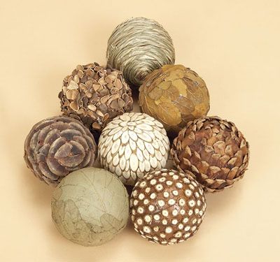 Dollar Store Crafts » Blog Archive » Make Decorative Balls on the Cheap Decorative Balls, Vase Fillers, Dollar Store Crafts, Joss And Main, Diy Projects To Try, Crafty Ideas, Dollar Stores, Decorative Objects, Natural Materials