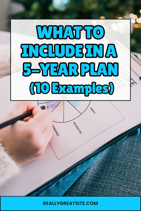 Discover the key elements of a 5-year plan with these 10 examples. Check out the blog post today! 3 Year Life Plan, 5 Year Life Plan, One Year Plan, Five Year Plan, Brain Storming, 10 Year Plan, 5 Year Plan, Goal Planning, Simple Life Hacks