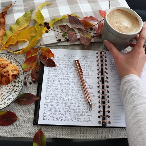 “Outlining, researching, talking to people about what you’re doing, none of that is writing. Writing is writing.” —E.L. Doctorow #quote #writing #writerslife #amwriting #writer #writingcommunity #write #creativewriting #writingprompts #writinglife #writingtips Writing Images Pictures, Writing Inspiration Images, Photo Essay Examples, Writers Aesthetic, Creative Writing Degree, Academic Growth, Quote Writing, 2023 Board, Benefits Of Journaling