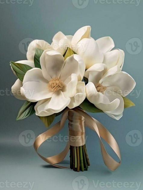 White Magnolia Bouquet, Magnolia Flower Arrangement Wedding, Bridal Bouquet Magnolia Wedding Flowers, Magnolia And Hydrangea Wedding, Magnolia Bride Bouquet, Magnolia Flower Bouquet Brides, Hydrangea And Magnolia Bouquet, Wedding Cake Magnolia, Magnolia Flower Wedding Decor