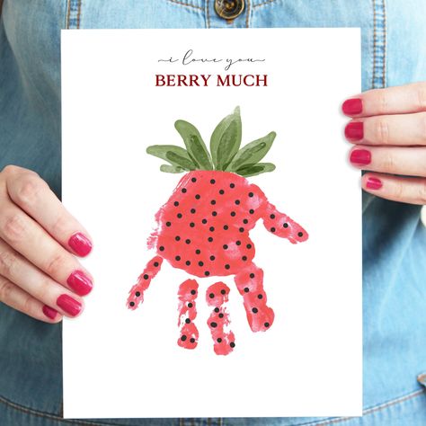 Ladybug Craft, Baby Art Crafts, Preschool Valentine, Handprint Keepsake, Art Preschool, Baby Art Projects, Toddler Art Projects, Toddler Arts And Crafts, Preschool Arts And Crafts