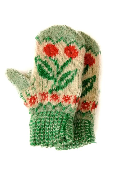 Knit Mittens, Up Girl, Knitting Ideas, Knitting Inspiration, Fiber Arts, Yarn Crafts, Mitten Gloves, Crochet And Knitting, Knitting And Crochet