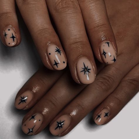 Witchy Natural Nails, Star Nail Manicure, Short Nail Designs Celestial, Short Starry Nails, Short Nails Stickers, December Nail Inspo Short, Four Point Star Nails, Yule Ball Nails, Black And Gold Nails Stars