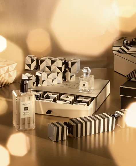 A gift you won't find elsewhere. Celebrate with luxurious gifts, exclusively available online. #SeasonOfScent Prada Christmas, Oman Luxury, Jo Malone Collection, Luxury Celebration, Luxurious Gifts, Christmas Campaign, Gifts Photography, Holiday 2024, Holiday Box