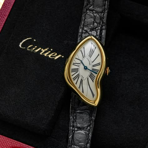 1️⃣9️⃣9️⃣1️⃣ 🕰️  Cartier Crash Paris Exclusive 1991 Cartier Crash Watch Aesthetic, Old Cartier Watch, Cartier Jewelry Aesthetic, Cartier Vintage, Vintage Cartier Watch Woman, Cartier Vintage Watch, Cartier Crash Watch, Cartier Crash, Cartier Aesthetic