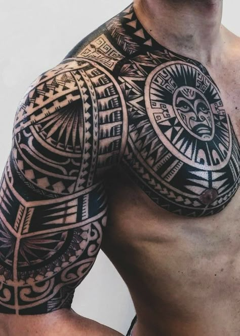 Maori Tattoo Frau, Polynesian Tattoo Sleeve, Tato Maori, Mayan Tattoos, Polynesian Tattoo Designs, Maori Tattoos, Tattoo Chest, Marquesan Tattoos, Maori Tattoo Designs