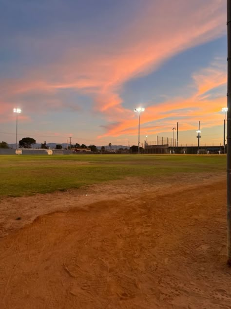 Softball Aesthetic Pictures, Aesthetic Softball, Softball Wallpapers, Softball Aesthetic, Softball Backgrounds, Cute Background For Zepeto, Baseball Backgrounds, Softball Field, Baseball Wallpaper