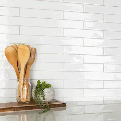 White Subway Tiles Kitchen Backsplash, White Subway Tile Kitchen, White Tile Kitchen Backsplash, Subway Backsplash, Backsplash Design, Subway Tile Backsplash Kitchen, Kitchen 2022, White Kitchen Tiles, Grey Wood Floors