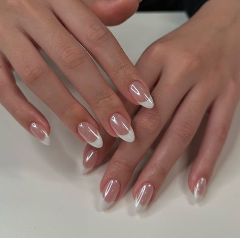 Color French Tip, Almond French Tip, Elegant Touch Nails, Fake Nails White, French Tip Design, Long Stiletto Nails, Graduation Nails, Nagel Tips, Casual Nails