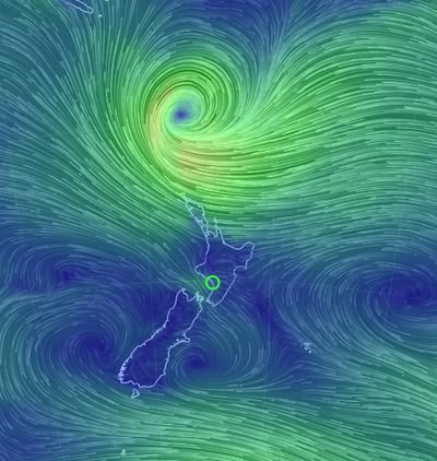 This is THE most fascinating Earth Wind map that I have ever seen. Be warned though - it is highly addictive! Find your special part of the world and check out the wind patterns #weathermap #fascinating #windmap Wind Graphic, Archi Student, Wind Map, Jersey Ideas, Weather Art, Weather Projects, Heat Map, Weather Map, Earth Wind