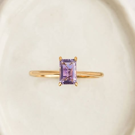 Baguette Ring Amethyst - Charlotte | Linjer Jewelry Gold And Amethyst Ring, Amethyst Jewelry Ring, Engangement Ring, Baguette Cut Ring, Graduation Ring, Amethyst Wedding Rings, Amethyst Ring Vintage, Gold Amethyst Ring, Amethyst Ring Engagement