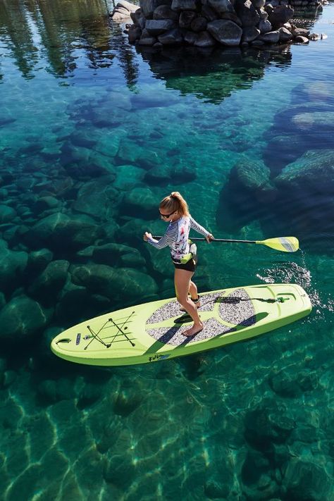 Kayaking Outfit Aesthetic, Watersports Outfit, Sup Outfit, Paddleboarding Aesthetic, Paddle Boarding Aesthetic, Paddle Boarding Outfit, Sup Surfing, Paddle Boarding Pictures, Stand Up Paddle Boarding