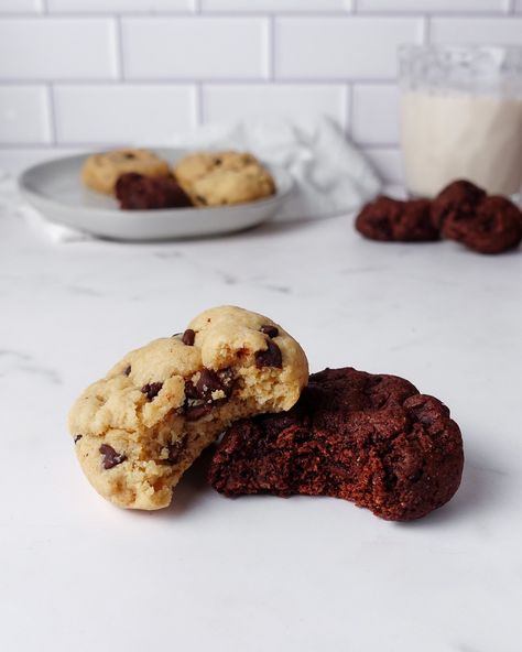 Healthy Pancake Mix Chocolate Chip Cookies (Two Ways) Pancake Mix Cookies, Healthy Pancake Mix, Krusteaz Pancake Mix, Soft Chewy Chocolate Chip Cookies, Protein Pancake Mix, Diet Desserts, Protein Treats, Double Chocolate Chip Cookies, Paleo Baking