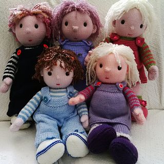 Img_00001053_small2 Poppet Dolls, Knitted Dolls Free, Hand Knit Doll, Knitted Doll Patterns, Knitting Doll, Dolls Pattern, Doll Knitting, Rag Doll Pattern, Knitting Toys