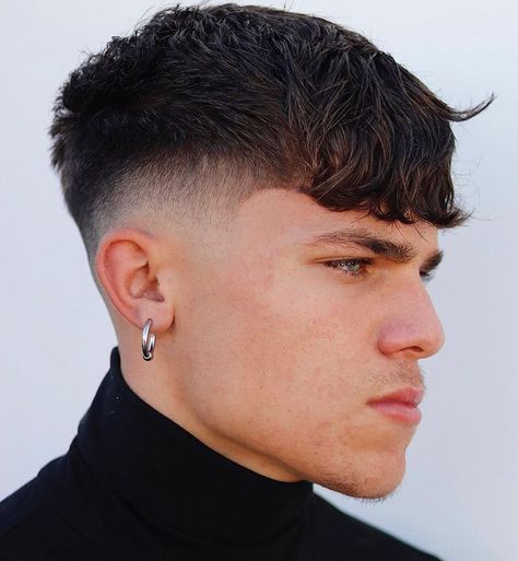 Men's Hairstyles on Instagram: “Fresh Look! 🔥 Tag a friend / Comment below👇🏼 @joshlamonaca ✂️” Caesar Haircut, Fade Hair, Hairstyles Aesthetic, Taper Fade Haircut, Cool Mens Haircuts, Stylish Short Haircuts, Men Haircut Styles, Mens Haircuts, Haircut Inspiration