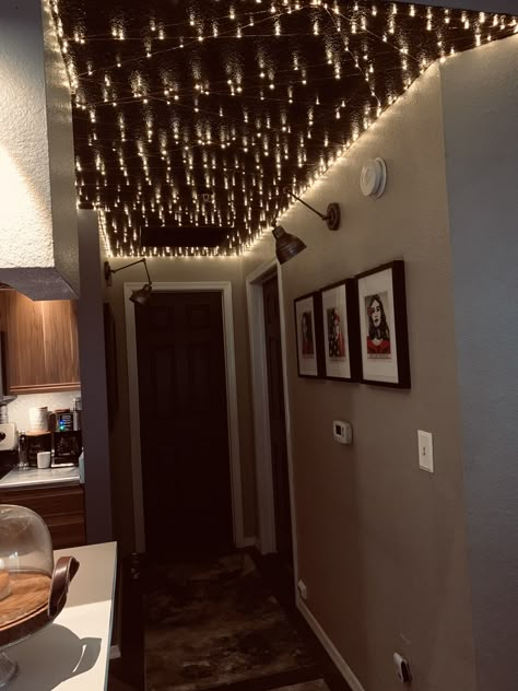 fairy lights on high gloss black ceiling Fairy Lights Around Perimeter Of Room, Dangly Ceiling Lights, Fairy Lights Around Ceiling, Fairy Light Hallway, Hallway Fairy Lights, Fairy Lights In Hallway, Fairy Lights Across Ceiling, Fairy Lights Hallway, Kitchen Fairy Lights