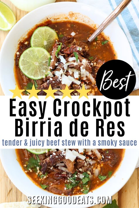 White bowl of beef birria de res in pot juices garnished with chopped onion and cilantro. Birroa Tacos Crockpot, Birra Taco Soup, Beef Birria Crockpot, Birria Pressure Cooker Recipes, Birra Crock Pot, Birria Stew Recipe, Gluten Free Birria Tacos, Slow Cooker Beef Birria, Biria Taco Recipes Crockpot