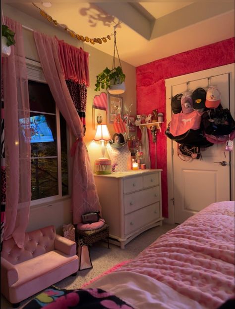 Y2K room, y2k aesthetic, Mcbling room, Mcbling, bimbo, bimbocore, bimbo room, playboy, hello kitty, early 2000s room, coquette, coquette room 2000s Y2k Aesthetic Room, Early 2000s Bedroom Ideas, Bedroom 2000s Aesthetic, Y2k Bedframe, Myspacemama Room, Y2k Room Aesthetic Pink, Y2k Coquette Room, 2000s Room Inspiration, Y2k Room Ideas Aesthetic