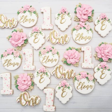 Floral First Birthday, First Birthday Party Favor, Cookie Birthday Party, First Birthday Cookies, First Birthday Cupcakes, 1st Birthday Girl Decorations, Rose Cookies, 1st Birthday Party For Girls, Floral Birthday Party