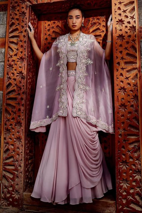 Pink Crepe Floral Pattern Bead Embroidered Cape Lehenga Set Cape Dress Indian, Draped Lehenga, Cape Lehenga, Gold Saree, Pink Cape, Simple Lehenga, Open Blouse, Pink Thread, Lehenga Blouse Designs