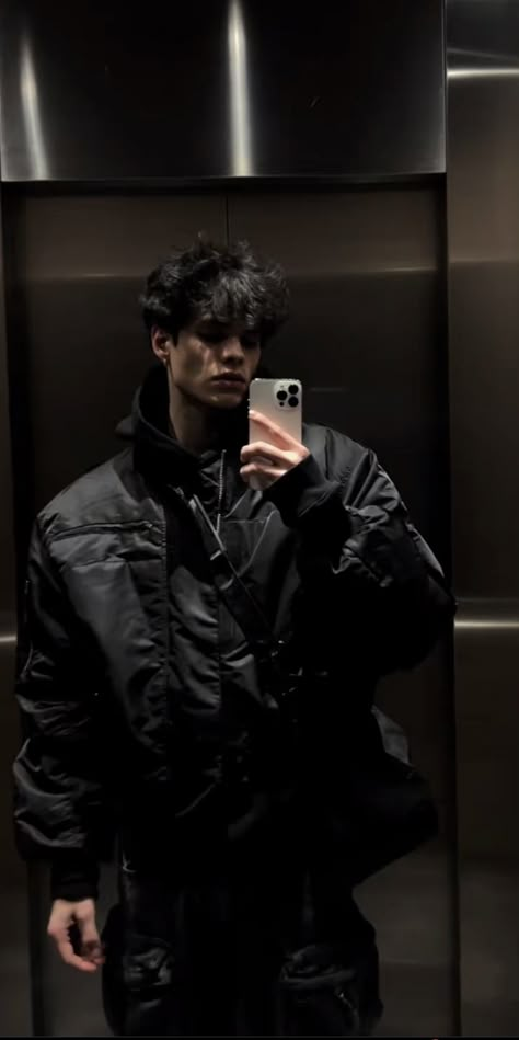 Men Wearing All Black, Bad Guy Outfits, Scorpio Aesthetic Outfit Male, Doberman Aesthetic Men, Dark Masculine Men, Grunge Outfit Ideas Men, Down Town Boy Aesthetic, Dark Masculine Outfits, Men Black Aesthetic