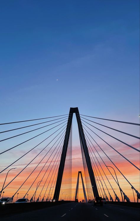 Sky Pics Aesthetic, Ravenel Bridge Charleston, Sunset Bridge, Bridge Sunset, Charleston West Virginia, Bridge Painting, College Of Charleston, Road Bridge, Charleston Travel