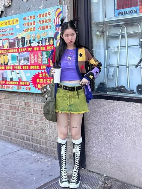 Save = Follow me Alternative Outfits Colorful, Fun Street Style, Super Colorful Outfits, Funky Fits Aesthetic, 80s Maximalism Fashion, Bright Grunge Outfits, Colourful Alt Outfits, Colorful Alternative Outfits, Colorful Maximalist Outfit