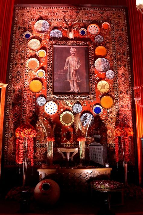 Sabyasachi Home, Fashion Office Interior, Sabyasachi Store, Royal Wedding Themes, Elements Decor, Royal Decor, Royal Decorations, Wedding Stages, Modern Indian Wedding