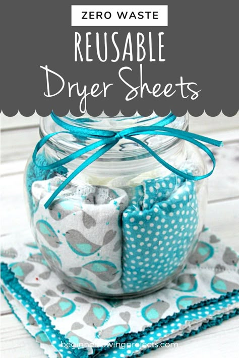 Reusable Dryer Sheets, Sheets Storage, Diy Dryer Sheets, Homemade Fabric Softener, Homemade Cleaning Supplies, Fabric Softener Sheets, Homemade Cleaning Solutions, Diy Laundry, Homemade Cleaning Products