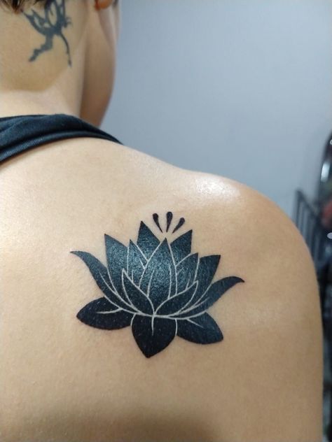 Small Black Cover Up Tattoos For Women, Coverup Chest Tattoos For Women, Black Lotus Tattoo Design, Black Lotus Flower Tattoo Cover Up, Dark Lotus Tattoo, Lotus Cover Up Tattoo, Cover Up Tattoo Mujer, Black Lotus Flower Tattoo, Small Cover Up Tattoo