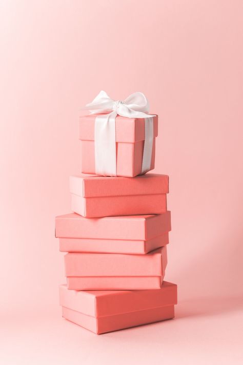 Stack of boxes | Premium Photo #Freepik #photo #background #wedding #christmas #ribbon Gift Boxes Photography, Product Box Photography, Presents Stacked, Stacked Gift Boxes, Photo Background Wedding, Presents Aesthetic, Pictures Of Presents, Christmas Gift Photography, Pile Of Presents