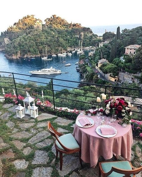 A romantic dinner for two or the perfect back drop to your dream wedding - Italy has the most scenic views! Planning: @sposiamovi | Florals: @genio_e_sregolatezza | Venue: @belmondhotelsplendido Private Dinner For Two Romantic, Portofino Italy, Private Dinner, Romantic Dinner For Two, Luxury Honeymoon, Strictly Weddings, Italy Summer, Italy Holidays, Holiday Places