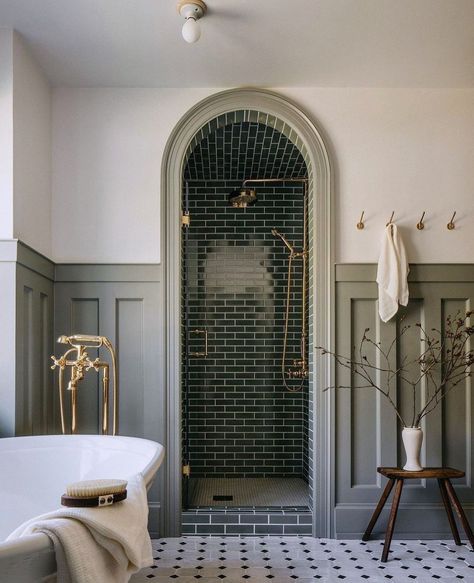 27 Beautiful And Moody Vintage Bathroom Ideas You Should See Master Bathrooms Moody, Modern Colonial Bathroom Design, Dream Home Makeover Bathroom, Renovating Master Bath, Kate Marker Bathroom, Moody Transitional Bathroom, Traditional Walk In Shower Ideas, Main Suite Bathroom, Dark Traditional Bathroom